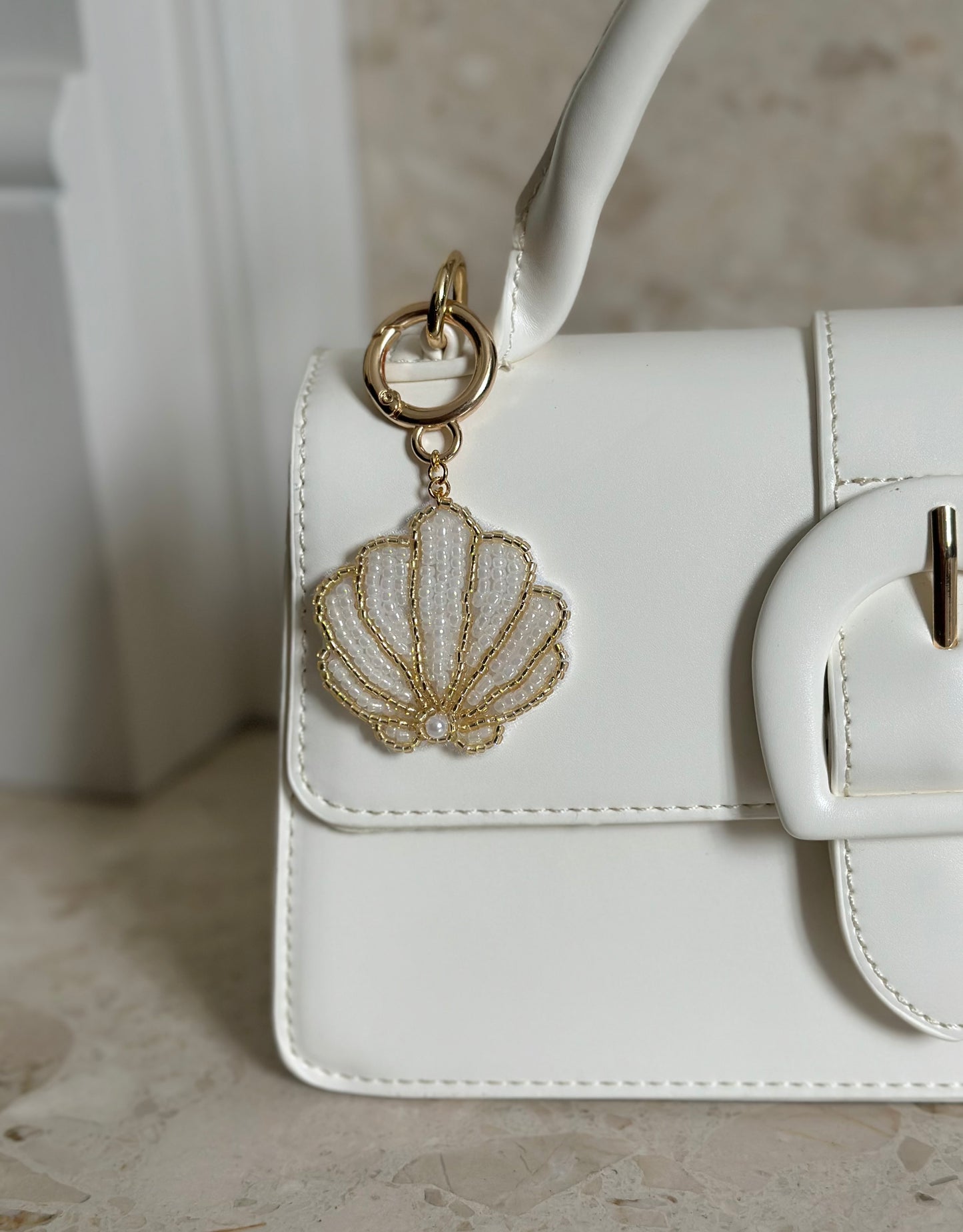 Clam Shell Bag Charm