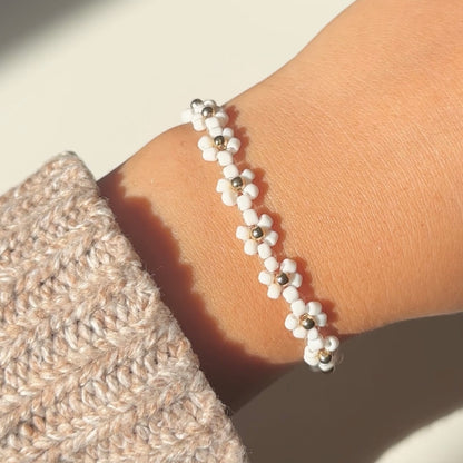 Daisy Bracelet